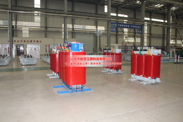 通化1000KVA干式变压器